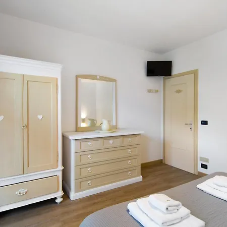 La Casa Di Monte Ricco Appartement *